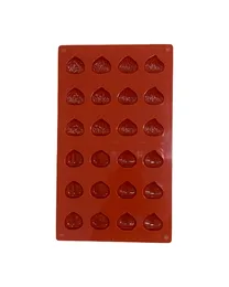 תבנית סיליקון להכנת קינוח בצורת ערמונים